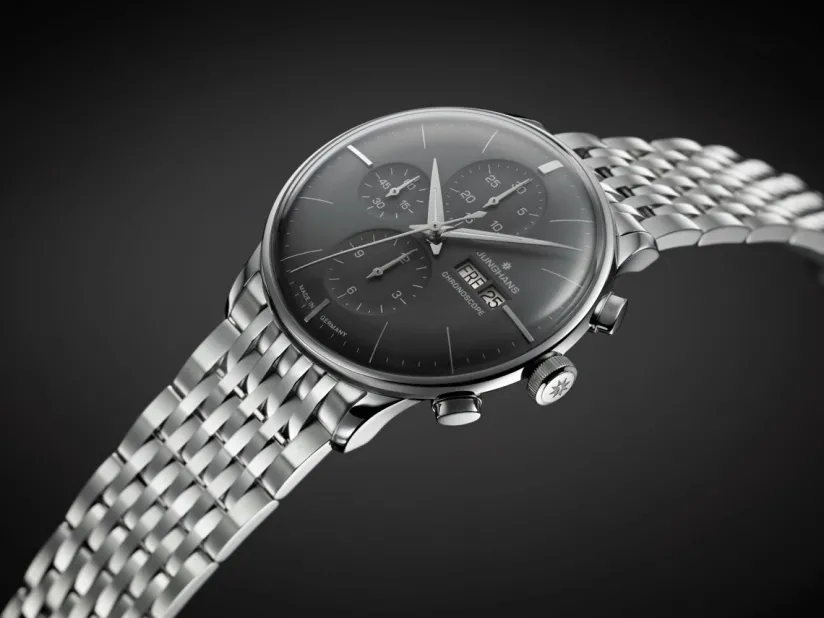 New Junghans Meister Chronoscope, Datum Englisch